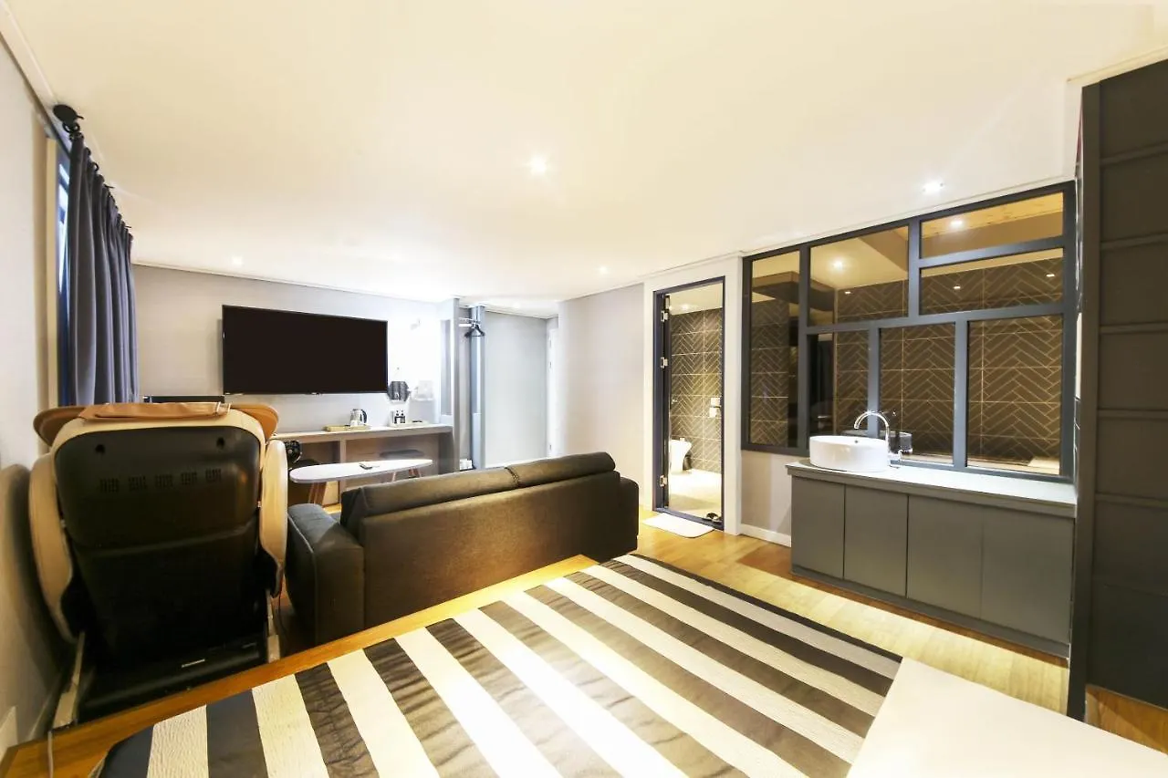 The Gentle Hotel Busan 3*,